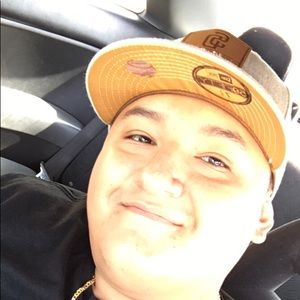 Meet your Posher, Luis